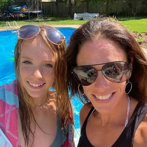 Meet your Posher, Noelle